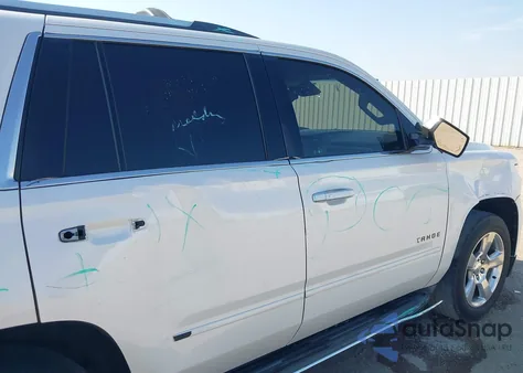 2016 Chevrolet Tahoe Ltz z USA, uszkodzony, nr VIN 1GNSCCKC1GR136644